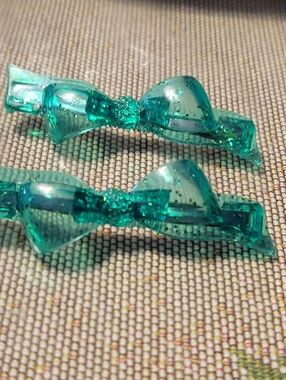 Vintage Teal Glitter Resin Bow Hair Clips - Pair